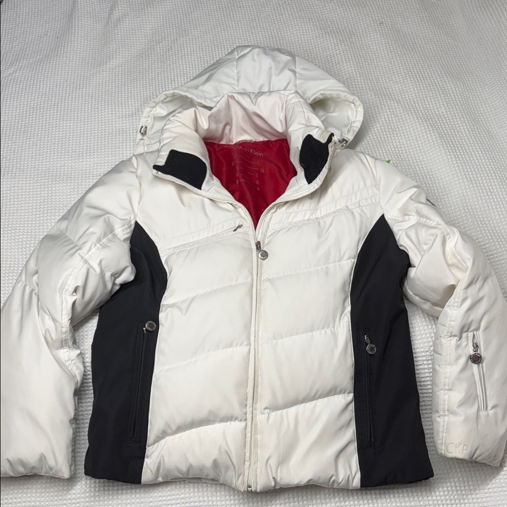 White & Black Calvin Klein Performance Feather/Down-Filled Puffer Jacket - Large